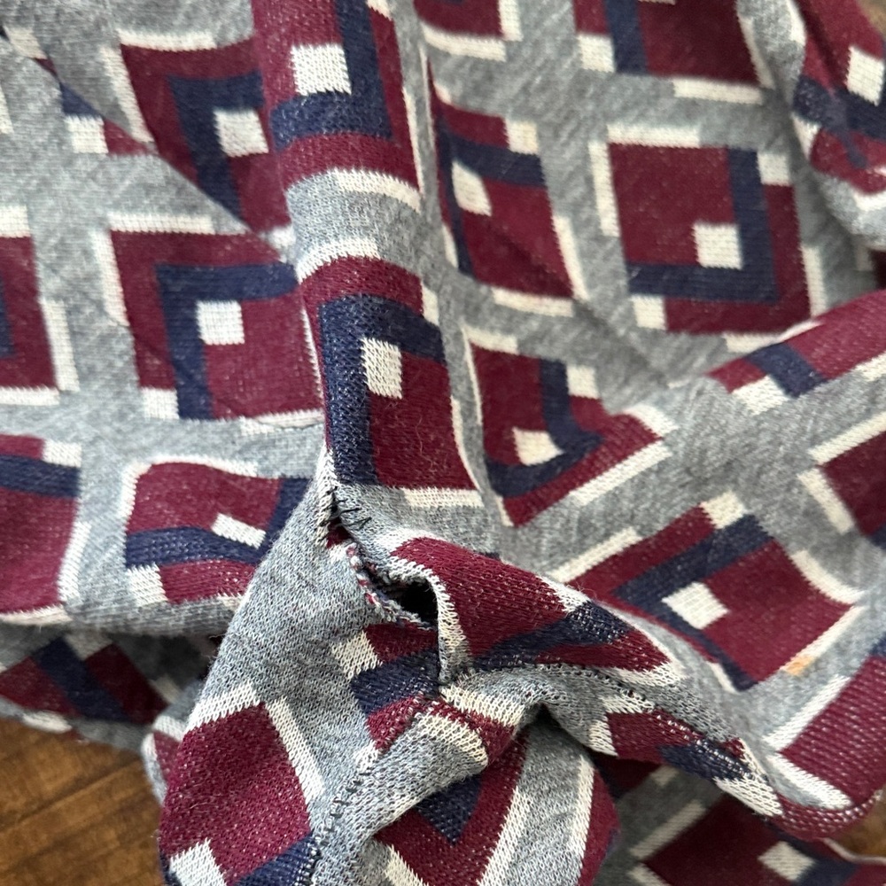 Geometric Patterned Flare Pants - Picture 2 of 7